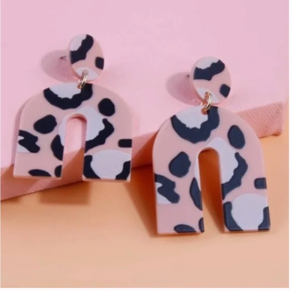 ❤️ FREE Leopard Modern Minimalist Peasant Cottage Farm Art Deco Boho Earrings - Picture 3 of 4